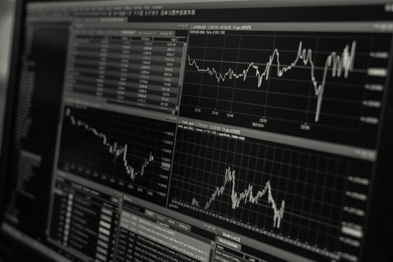 A Peek into the Tez Cryptocurrency World with Tezos Fundraiser