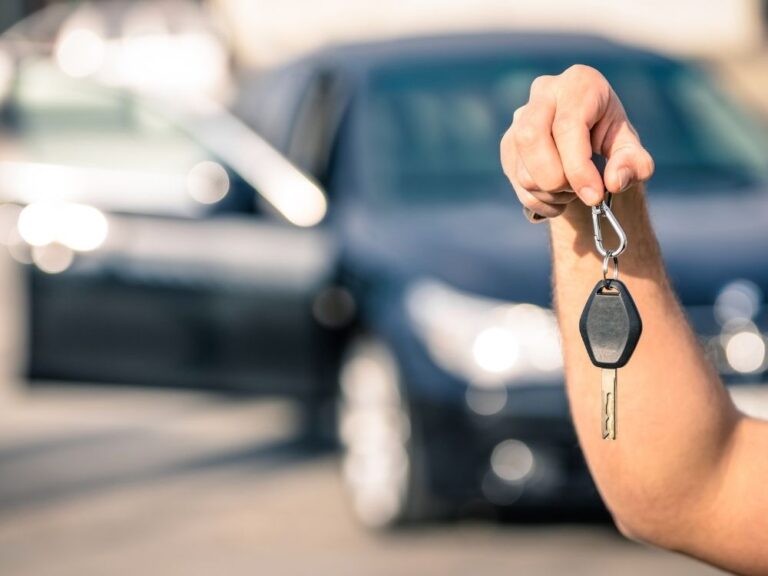 Car Rental UK Options for Weekend Trips or Long-Term Use