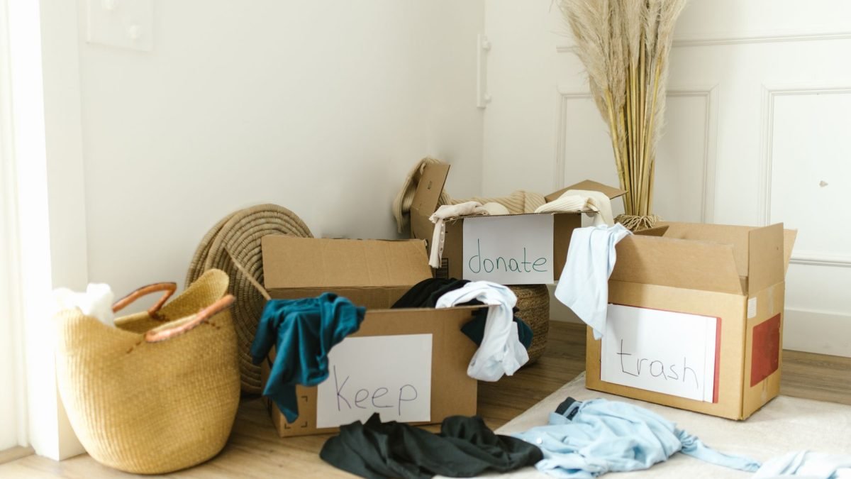Cardboard boxes labeled 'Keep', 'Donate', and 'Trash' for home decluttering. — Decluttering Made Easy in Sacramento